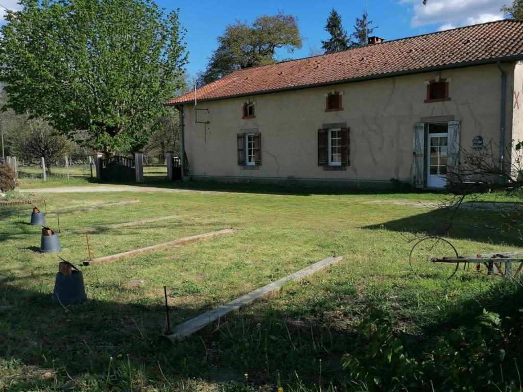 Chambres D'Hotes - Un Refuge A Cachen Exterior foto